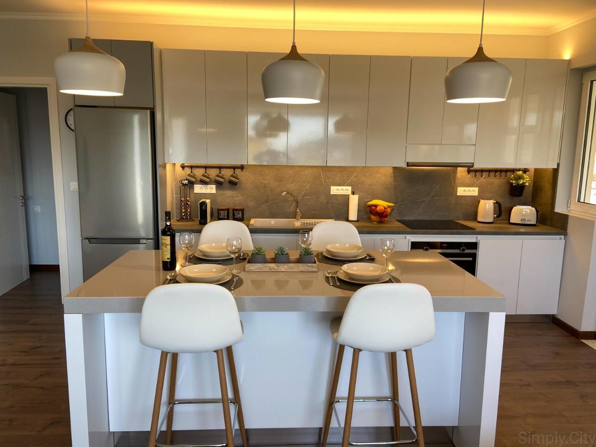 Simplycity Homestay Apartments เกรมาสตี ภายนอก รูปภาพ