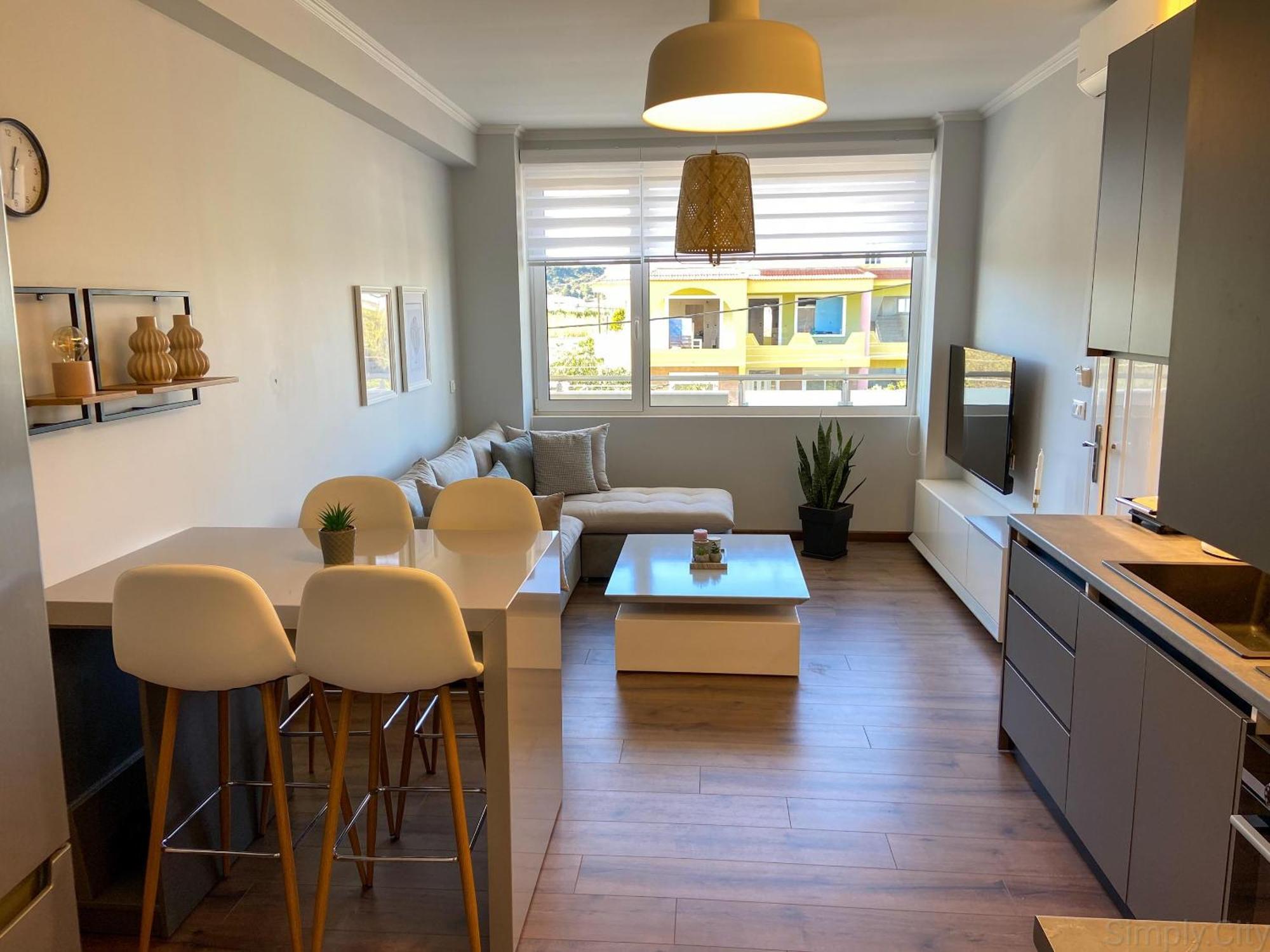 Simplycity Homestay Apartments เกรมาสตี ภายนอก รูปภาพ